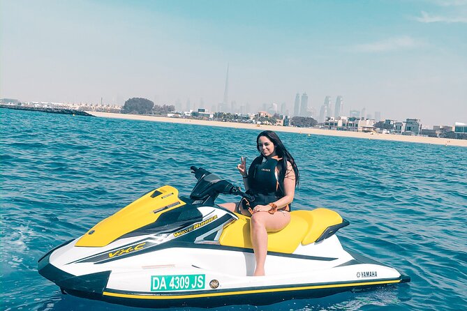 1-Hour Jet Ski Tour – Burj Al Arab, Atlantis, & Dubai Skyline - The quick lesson before the throttle opens