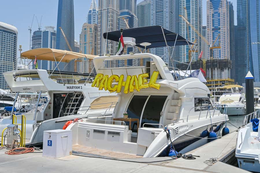 2 Hour Birthday Celebration on a Yacht in Dubai - Cake, Decorations, and Music Make the Difference