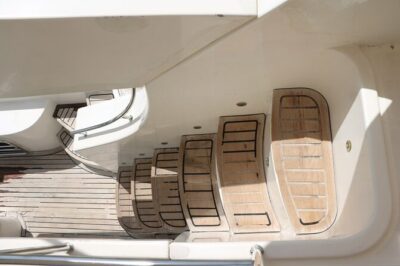 2-Hour Private Yacht 50ft Tour Around Burj Al-Arab