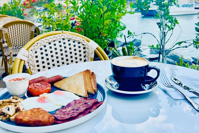 30-Min Jet Ski Tour: English Breakfast, Burj Al Arab View Bliss - Key points at a glance