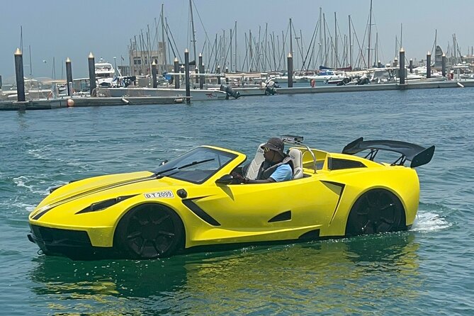 30 Minutes Jet Car Dubai Experience - The photo opportunity is a real selling point