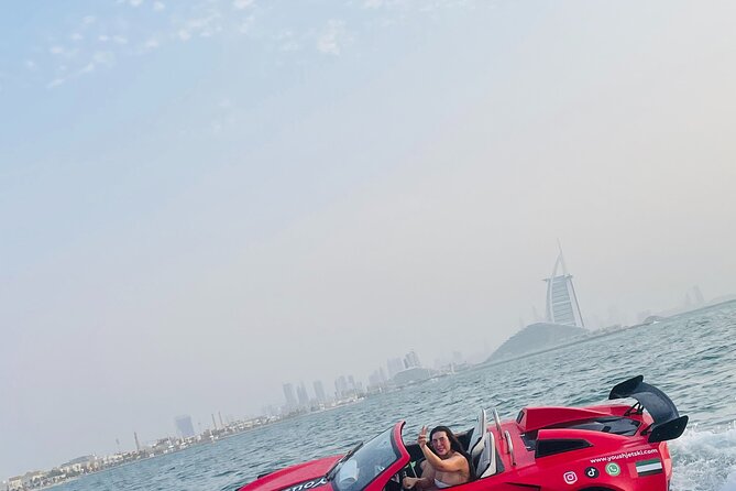 30Min Jetcar Dubai with Burj Al Arab Views-Free Ice Cream - Free Ice Cream, Bottled Water, and What Is Included