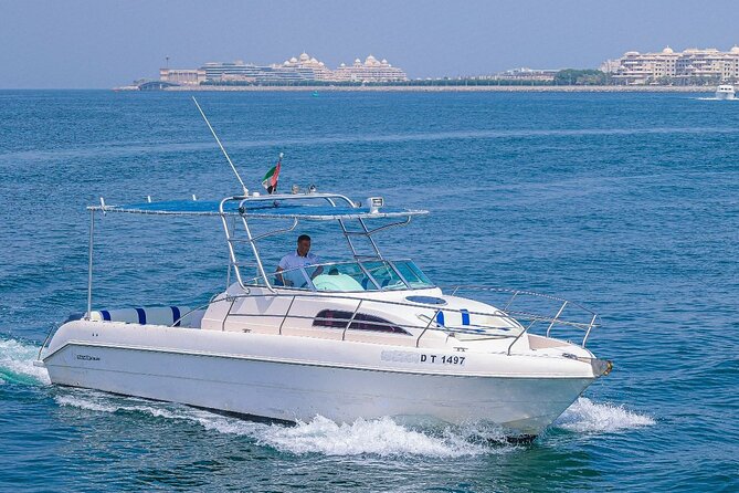 33Ft Private Yacht Rental On New Year's Eve 2025 - Why a private yacht makes sense on New Year’s Eve