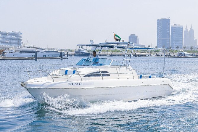 33Ft Private Yacht Rental On New Year's Eve 2025 - What is included on the yacht