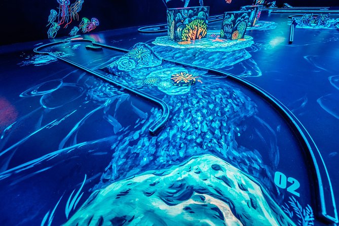 3d Blacklight Minigolf - Jbr / Marina Dubai - What your ticket includes, and what it does not