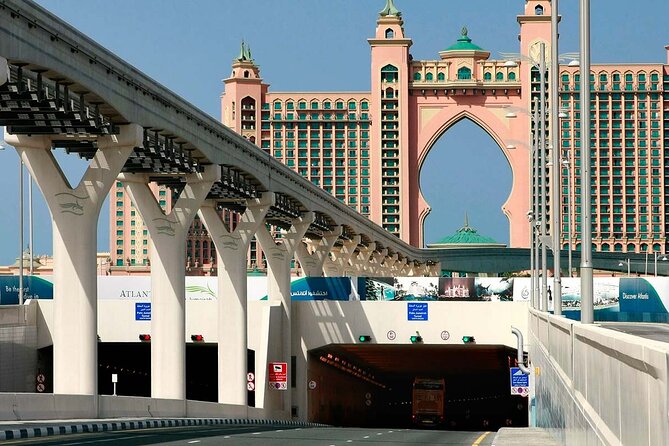 4-Day Private Dubai and Abu Dhabi Tour - Day 4: Abu Dhabi in one long, ambitious sweep