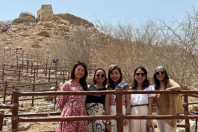 6 Emirates Private Tour From Dubai In One Day - Why the private vehicle matters on a 10-hour day