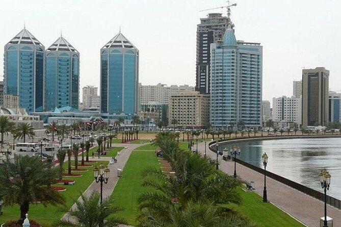 6 Emirates Tour from Dubai - Ajman’s palace, museum, beach, and gold souq