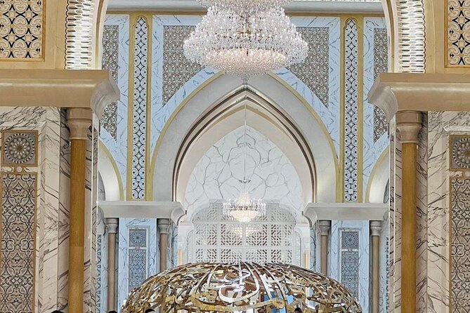 8 hours Abu Dhabi Grand Mosque and Qasar Al Watan Palace Tour - Is $94.89 a fair price?