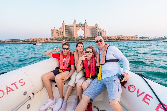 90 Mins Speedboat Tour Dubai Marina JBR Atlantis and Burj Al Arab - Seeing Ain Dubai from the sea