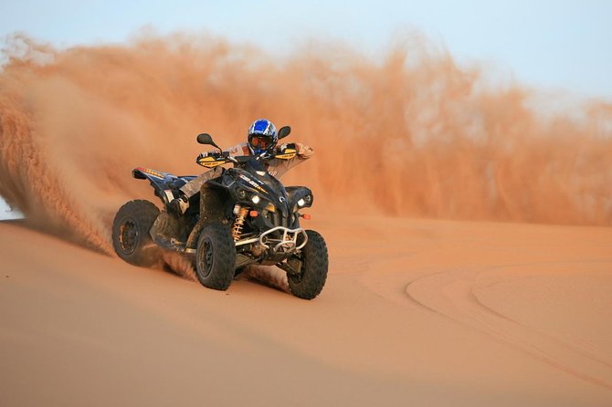 90-Minutes Quad Biking Tour From Dubai - Getting comfortable with the quad bike