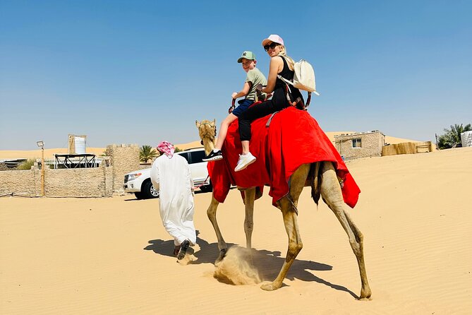 Abu Dhabi: 4x4 Desert Safari and Sandboarding. - Is $80 good value?
