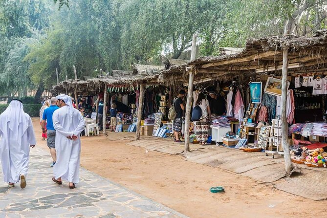Abu Dhabi City Tour - A short visit to the Abu Dhabi Dates Market