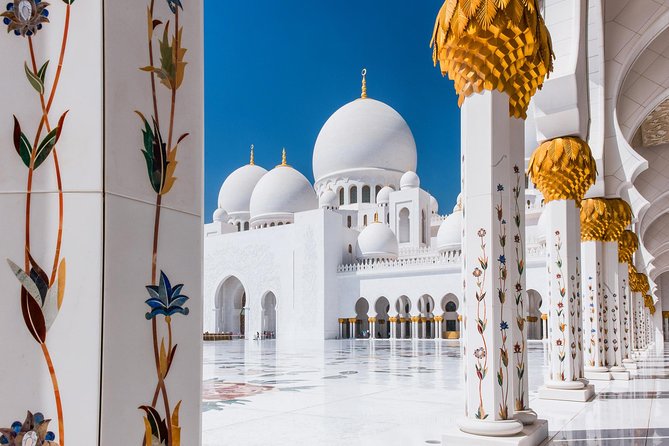 Abu Dhabi city tour & desert safari from Dubai - Why combine Abu Dhabi and the desert?