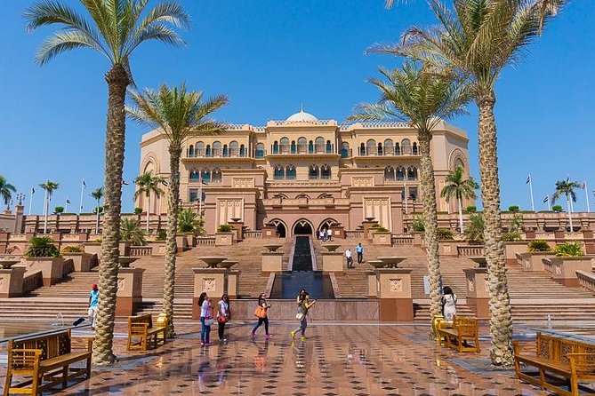 Abu Dhabi City Tour, Emirates Palace, Grand Mosque, Louvre Museum - Qasr Al Watan: an impressive palace from the outside