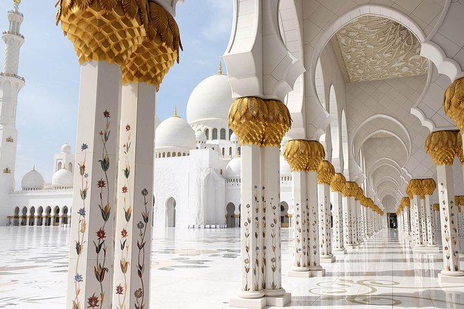 Abu Dhabi City Tour, Emirates Palace, Grand Mosque, Louvre Museum - Miraj Islamic Art Gallery: useful, but handle it carefully
