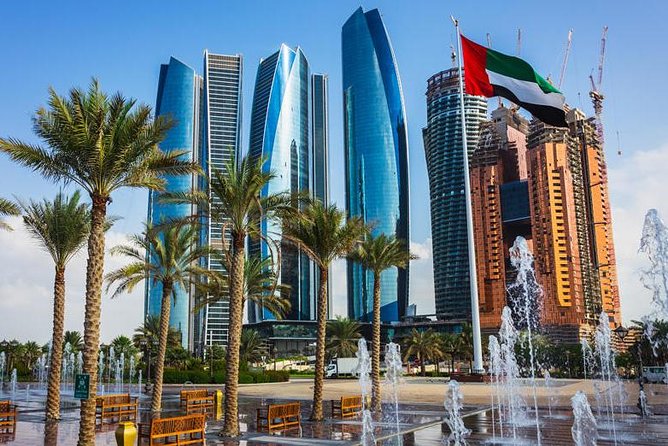 Abu Dhabi City Tour, Emirates Palace, Grand Mosque, Louvre Museum - The Corniche and Heritage Village