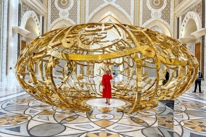 Abu Dhabi City Tour Full Day - The Sheikh Zayed Grand Mosque deserves the longest stop