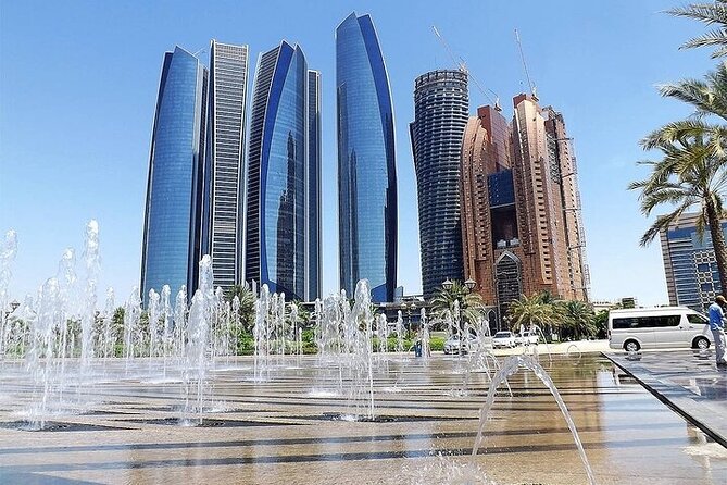 Abu Dhabi City Tour in a 4x4 Shared Vehicle - What the $79 price really covers