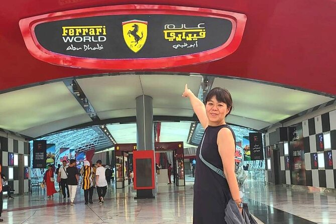 Abu Dhabi City Tour of Grand Mosque, Palace, Louvre, and Ferrari - Emirates Palace and Etihad Towers: Abu Dhabi’s grand public face