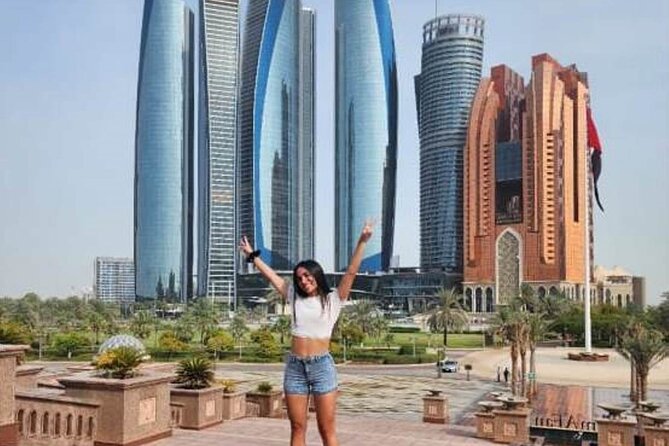 Abu Dhabi City Tour of Grand Mosque, Palace, Louvre, and Ferrari - Sheikh Zayed Grand Mosque: give the white marble time
