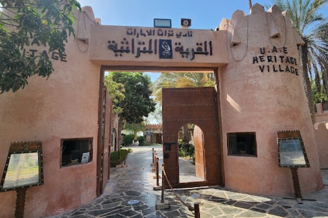 Abu Dhabi City Tour with Evening Desert Safari Hot BBQ Dinner - Emirates Palace And The Abu Dhabi Corniche