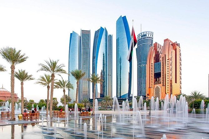 Abu Dhabi City Tour with Ferrari Park - The dates market offers a quick local pause