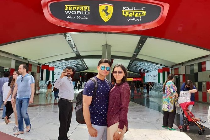 Abu Dhabi City Tour with Ferrari world & Buffet Lunch - Emirates Palace from the outside