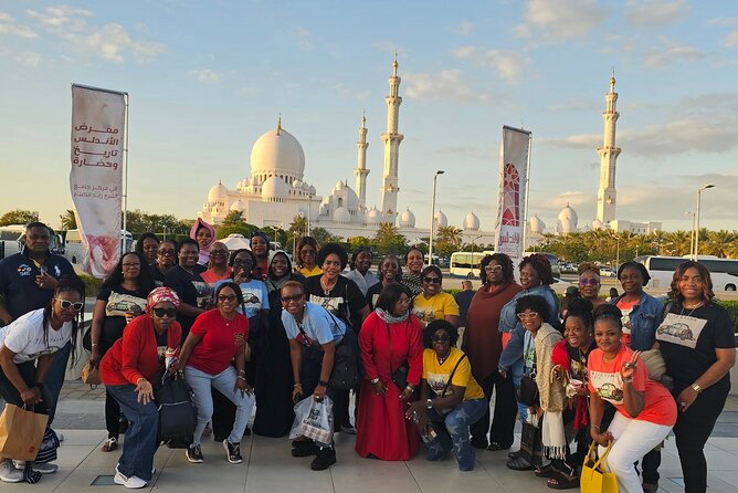 Abu Dhabi City Tour with Ferrari World Tickets - Lunch at Marina Mall