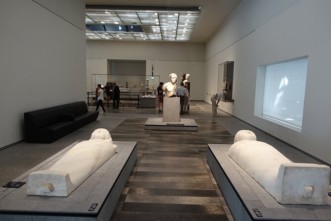 Abu Dhabi City Tour with Gold Coffee: A Taste of Luxury & Culture - Louvre Abu Dhabi: art under a remarkable roof