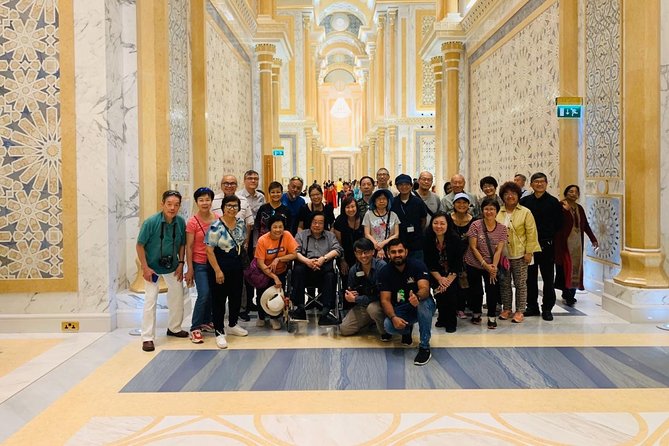 Abu Dhabi City Tour With Presidential Palace Entrance - Guided Tour - Marina Mall lunch break