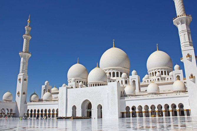 Abu Dhabi City Tour with Qasr al Watan With Free Shuttle Transfer - Ferrari World and Yas Island: a quick photo stop