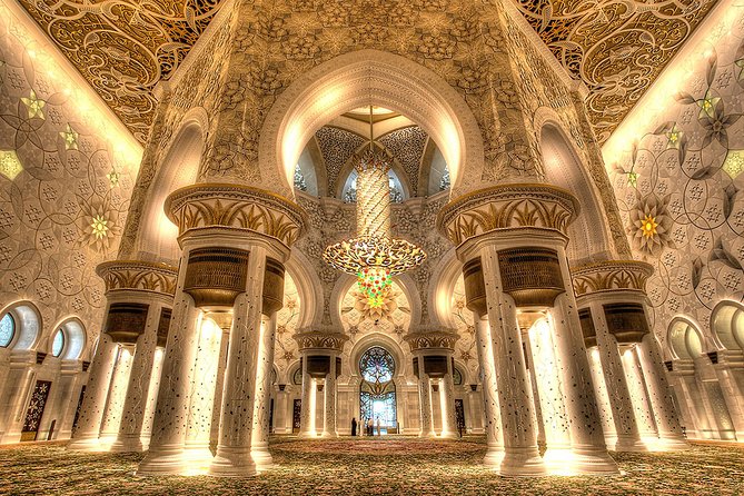 Abu Dhabi Day Tour From Dubai with Sheikh Zayed Grand Mosque - Ferrari World and the final Yas Island stretch
