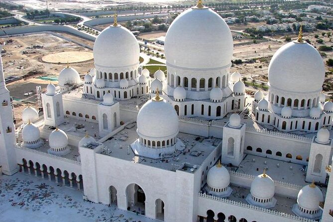 Abu Dhabi Grand Mosque, Etihad Towers & Royal Palace Visit from Dubai - What the guide and vehicle add