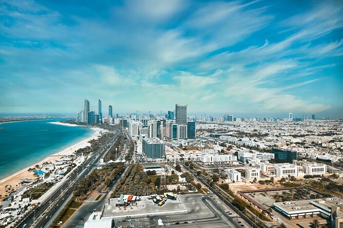 Abu Dhabi Half Day City Tour Sharing Experience - The Grand Mosque: The Main Event