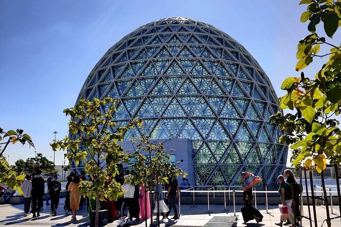 Abu Dhabi Half Day City Tour Sharing Experience - What the Shared Vehicle Adds