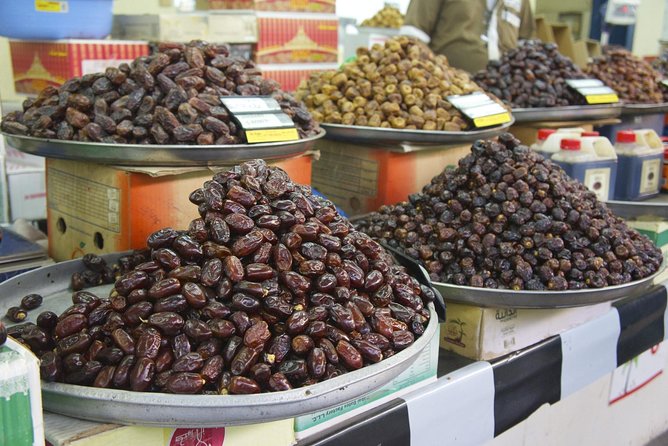 Abu Dhabi Half Day City Tour - Emirates Heritage Village: a short look at older Abu Dhabi