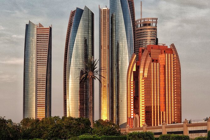 Abu Dhabi Private City Tour - Abu Dhabi Dates Market and local shopping