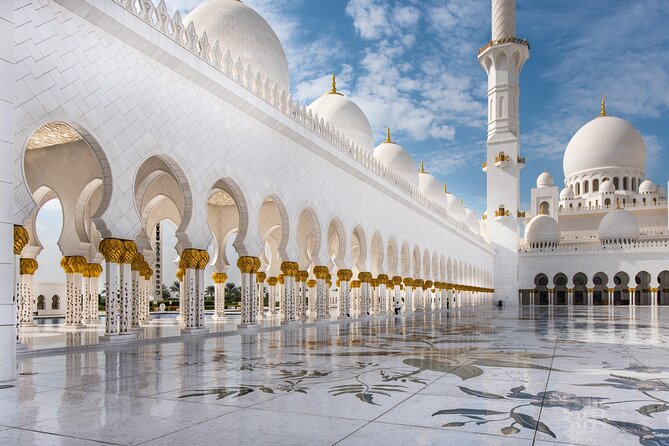 Abu Dhabi Sheikh Zayed Grand Mosque Tour - The shopping-stop problem