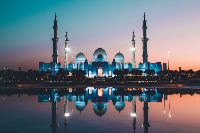 Abu Dhabi - Sheikh Zayed Grand Mosque Tour In A Private Vehicle - Is $300 good value for up to six people?