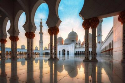 Abu Dhabi Sheikh zayed Mosque with Lunch, Louvre & Qasr Al Watan Palace