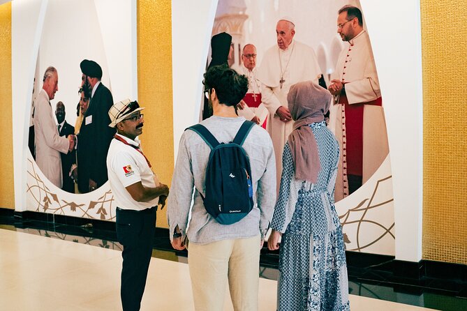 Abu Dhabi Sightseeing Tour: Sheikh Zayed Mosque, Heritage Village & Dates Market - Palace views and Abu Dhabi’s grand scale