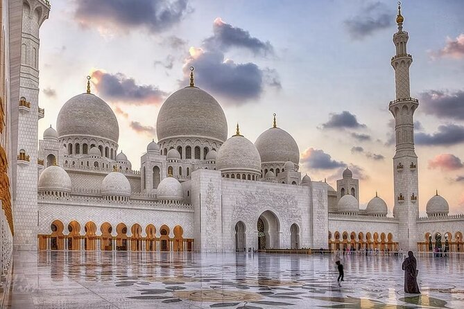 Abu Dhabi Tour from Dubai, Sheikh Zayed Mosqe & City Sightseeing - Miraj Islamic Art Centre