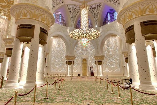 Abu Dhabi Tour with Grand Mosque and BAPS Temple - Sheikh Zayed Grand Mosque: give this stop your attention
