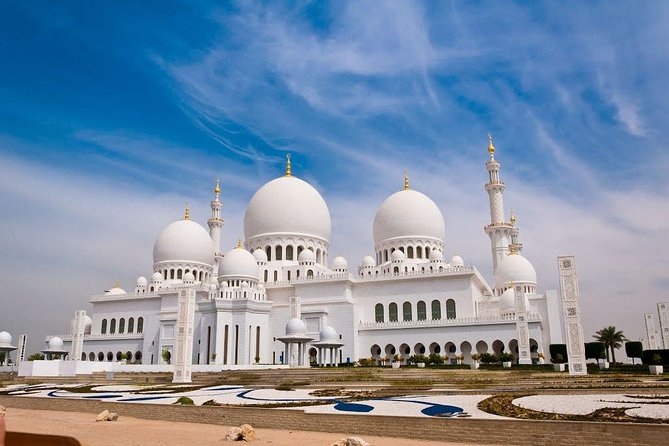 Abu Dhabi Tour with Grand Mosque Visit and Other options - Corniche, Emirates Palace, and the modern capital