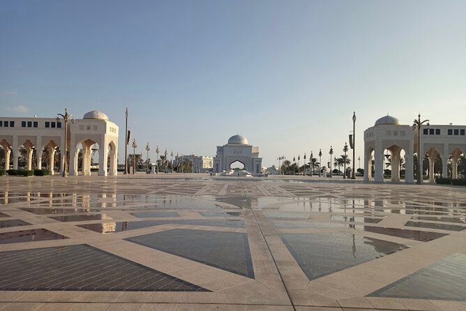 Abudhabi City Tour From Dubai - The dates market is the most local-feeling stop