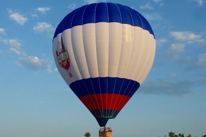 Adventure Hot Air Balloon with Buffet Breakfast & Falcon Show - What the $404.50 price really covers