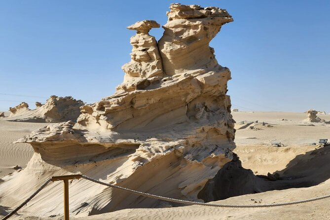 Al Wathba Fossil Dunes and Salt Lake Trip from Abu Dhabi - Timing, comfort, and practical planning
