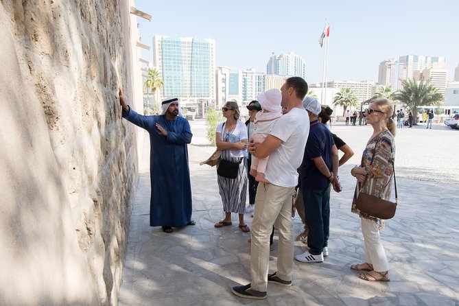 Authentic Emirati Cultural Meal and Talk in Old Dubai - Why Al Fahidi is the right place for this conversation
