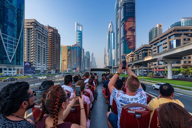 Big Bus Dubai and Abu Dhabi Twin City Ticket: Hop-On Hop-Off Tours - Comfort, commentary, and staff help